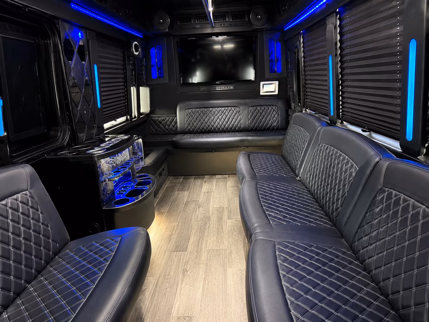 Rent a Bus to San Diego International Airport