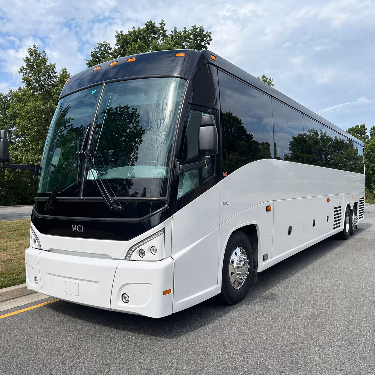 Oceanside Airport Shuttle & Transportation party bus exterior