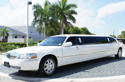 Oceanside 8 Passenger Limo